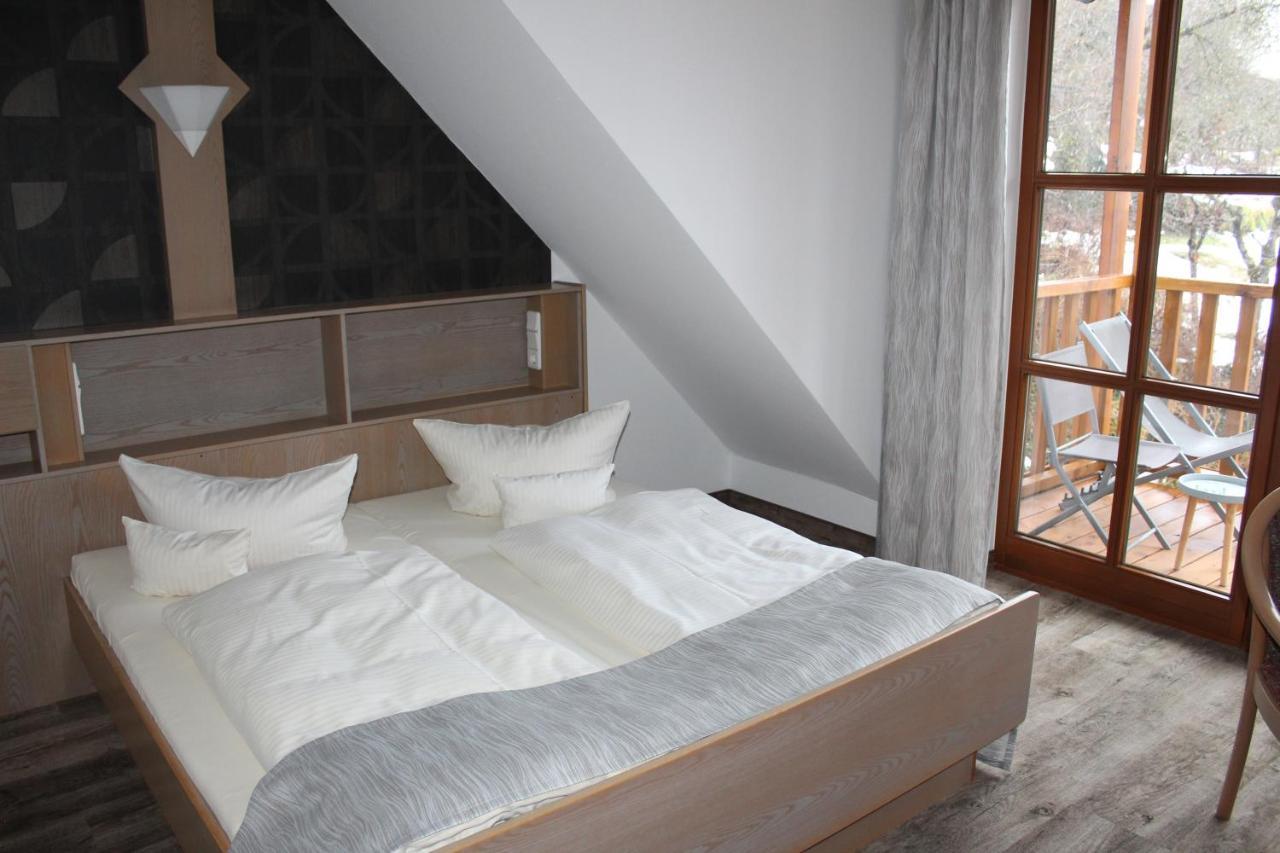Hotel & Landgasthof Forsthof Kastl  エクステリア 写真