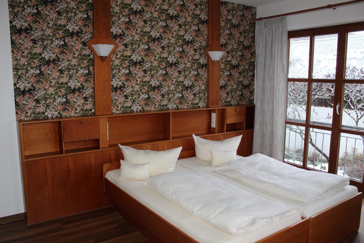 Hotel & Landgasthof Forsthof Kastl  エクステリア 写真