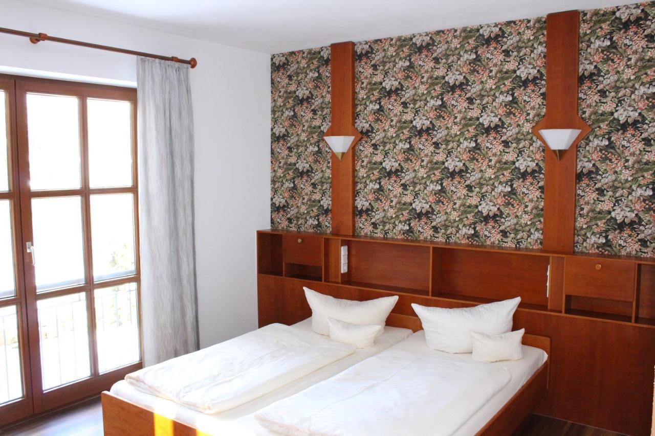Hotel & Landgasthof Forsthof Kastl  エクステリア 写真