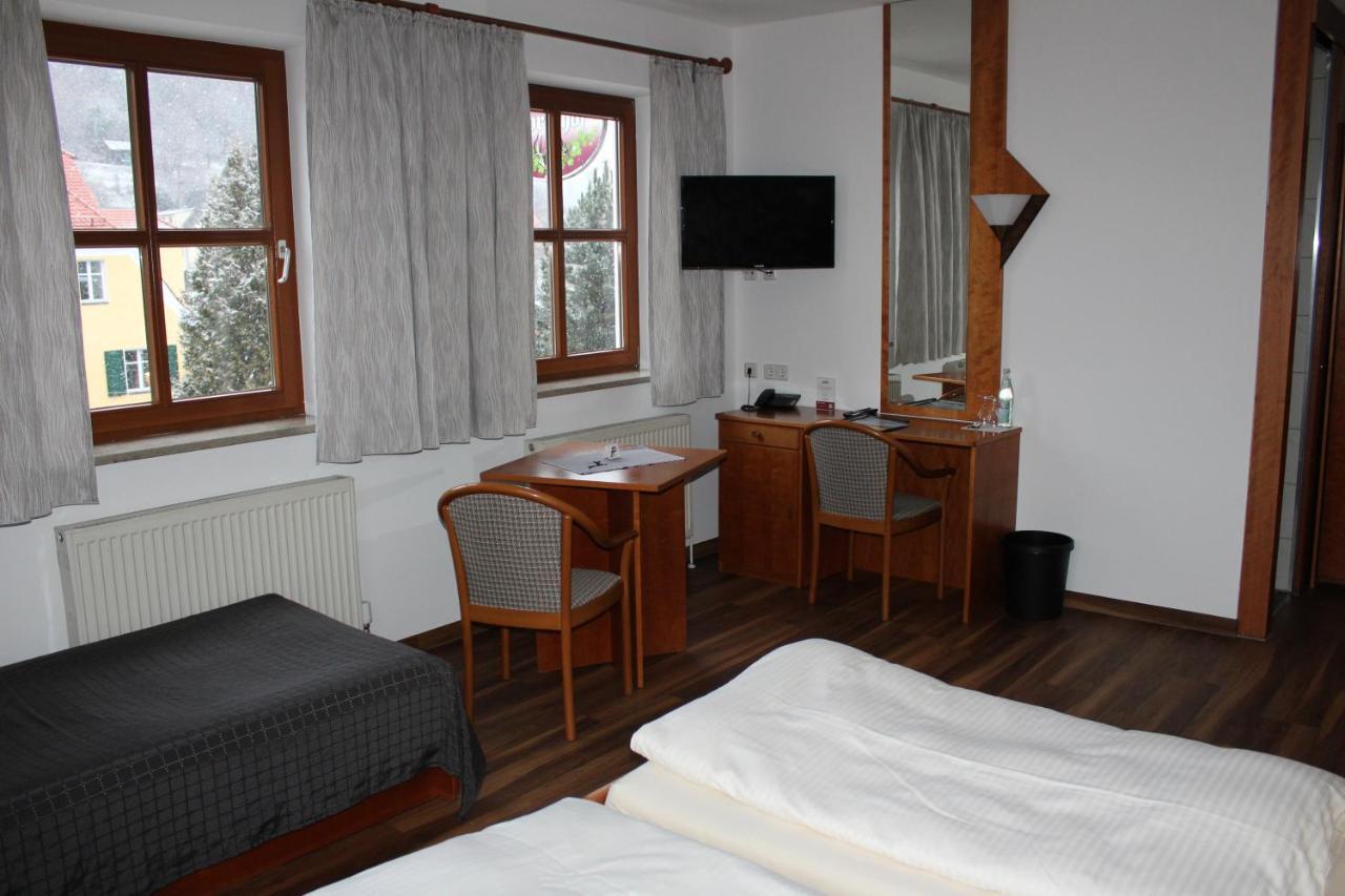 Hotel & Landgasthof Forsthof Kastl  エクステリア 写真